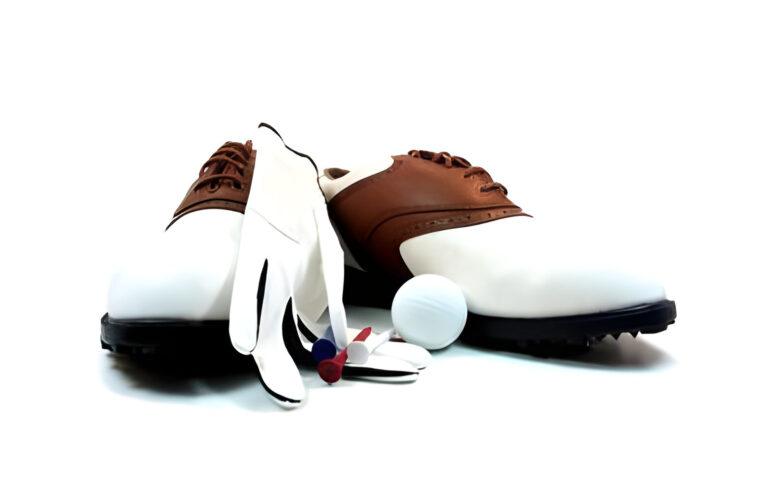 How Long Do Spikeless Golf Shoes Last?